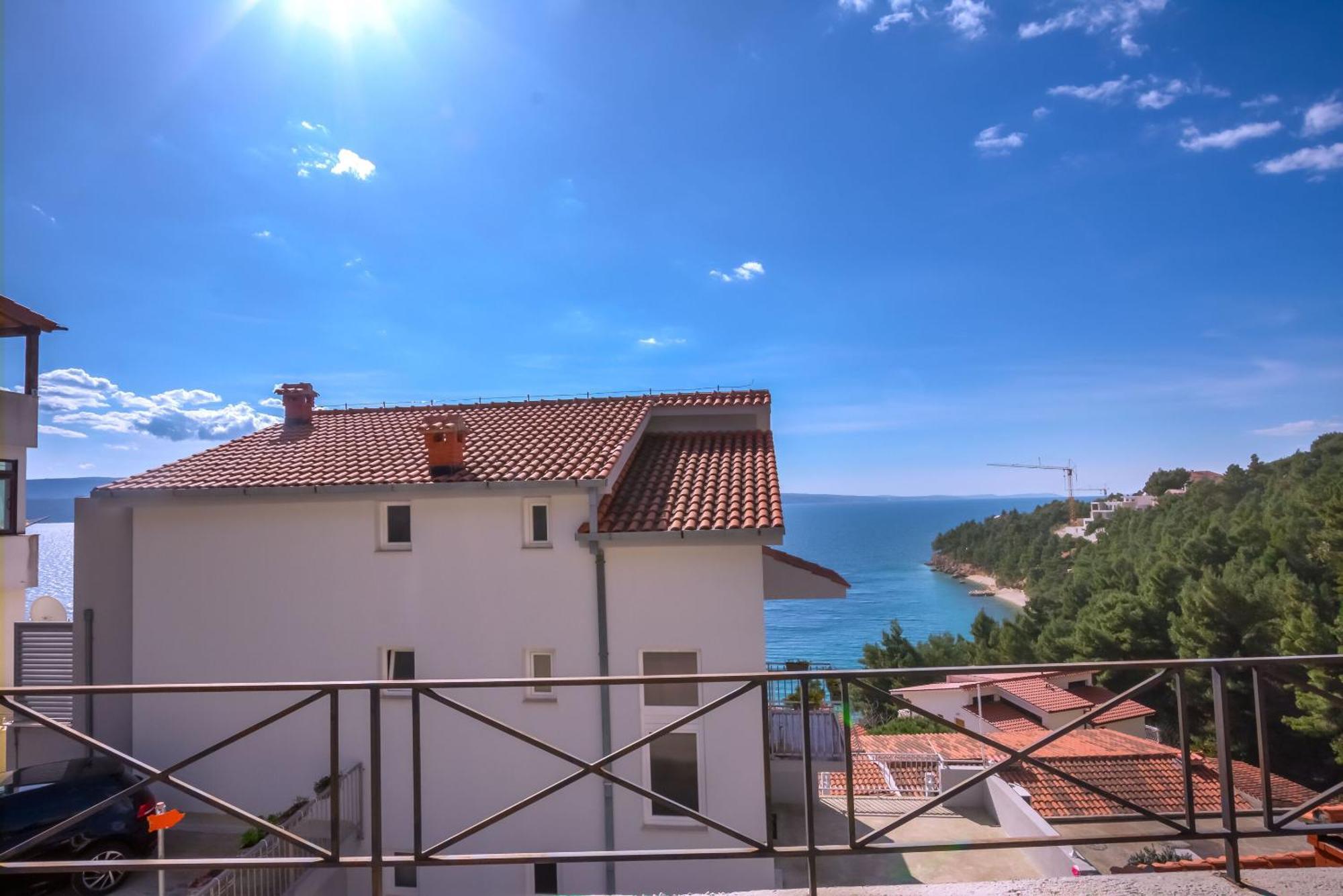 Apartments Sonata Omiš Exterior foto