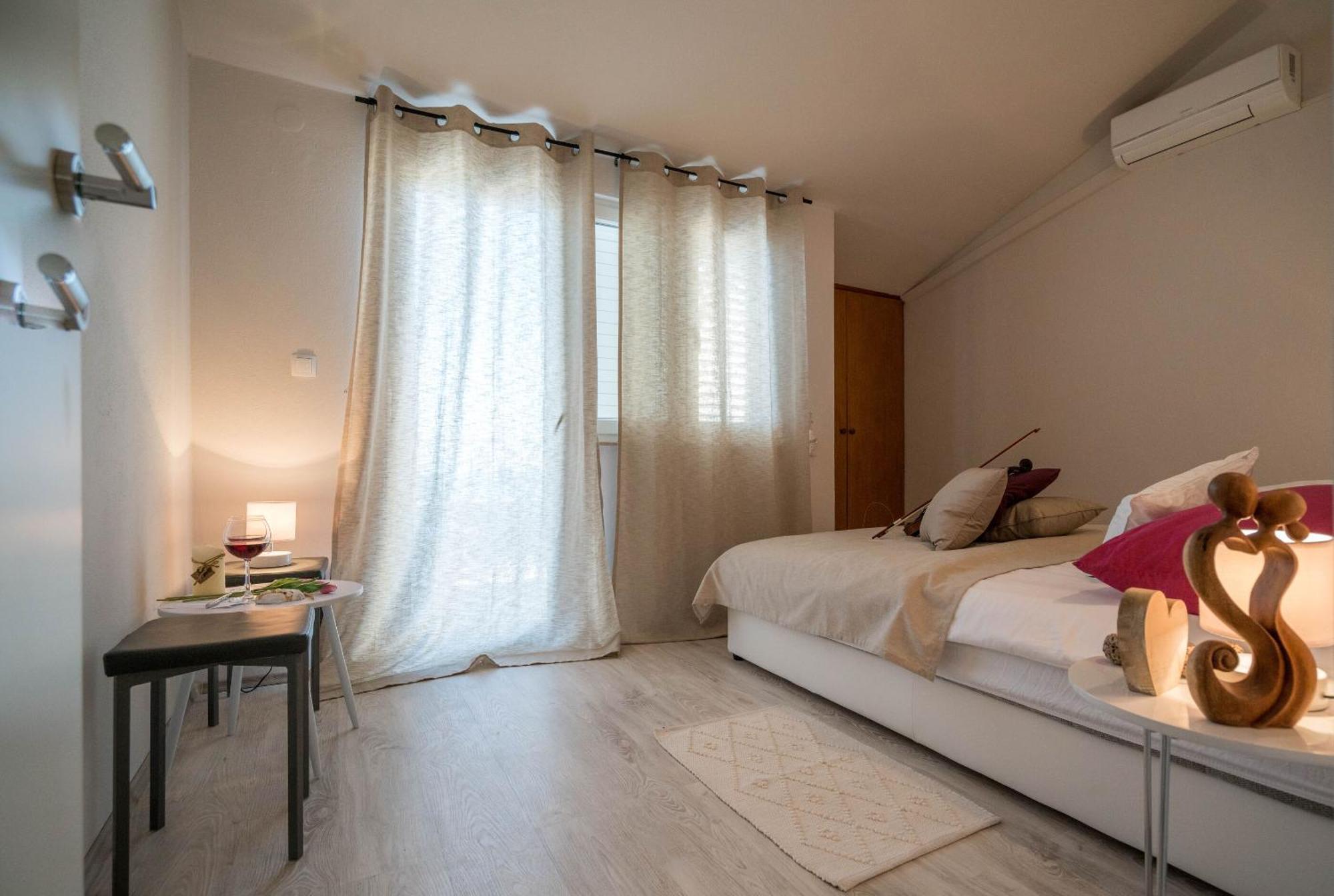 Apartments Sonata Omiš Exterior foto